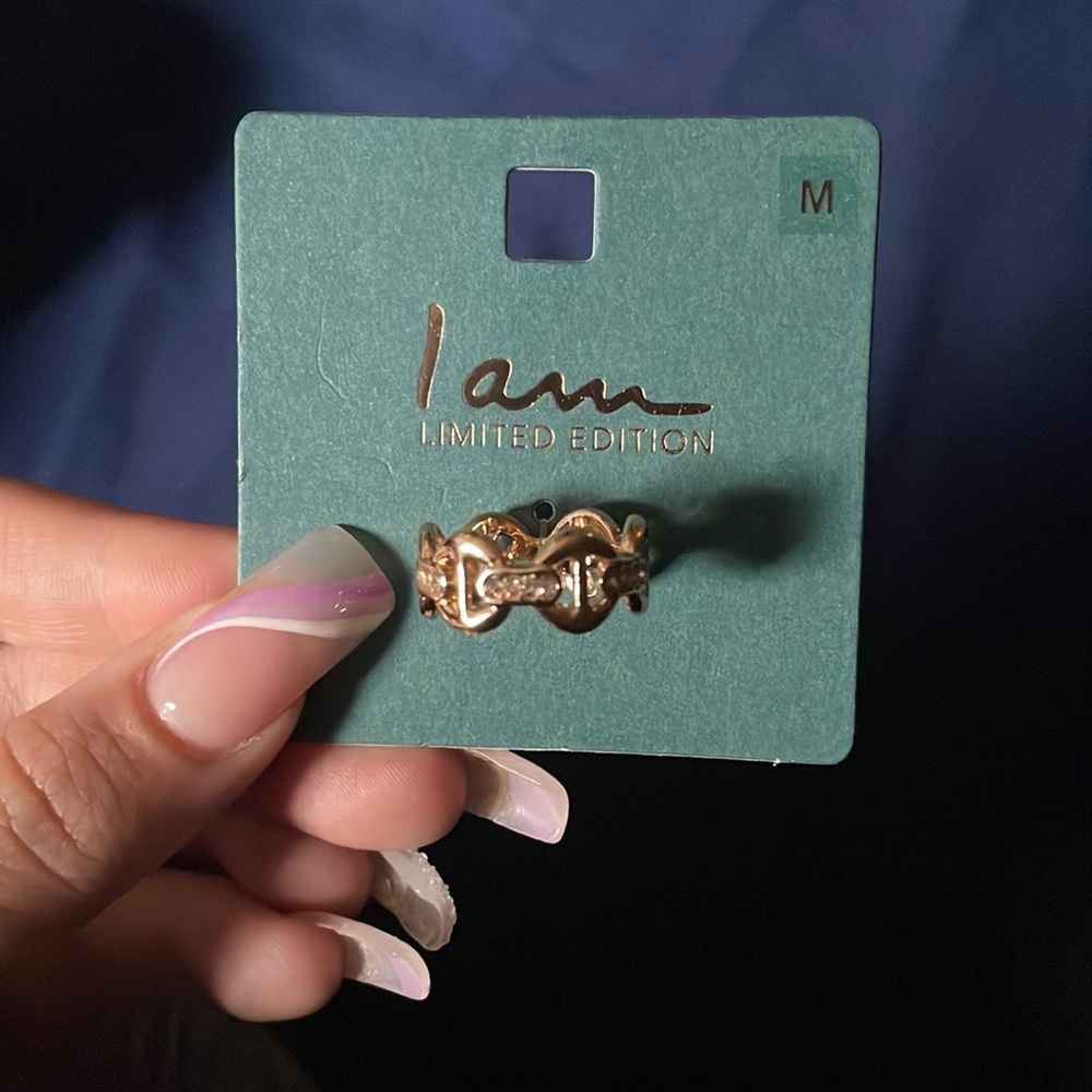 NWT Iam Limited Edition Chain Ring